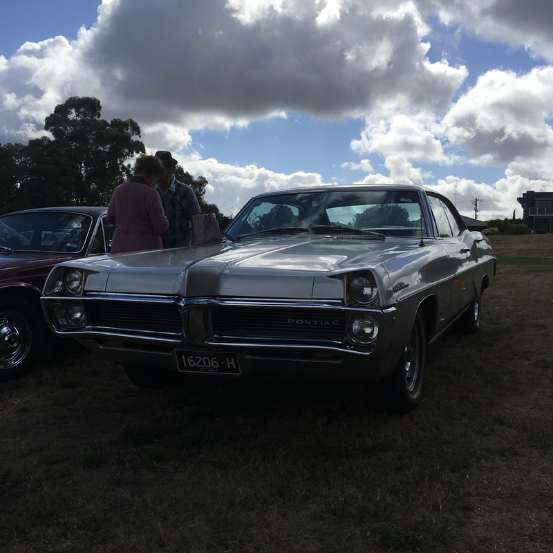 Pontiac Parisienne (year unknown)